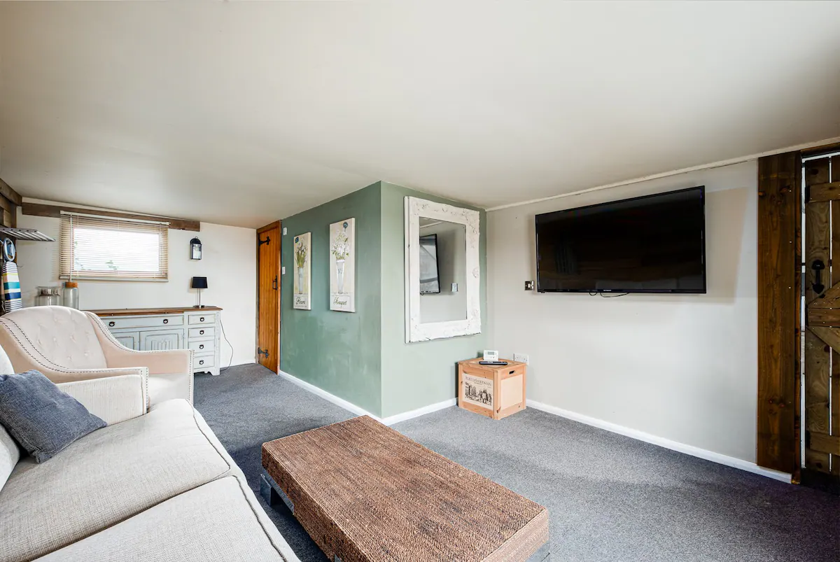 Party House between Bristol and Bath